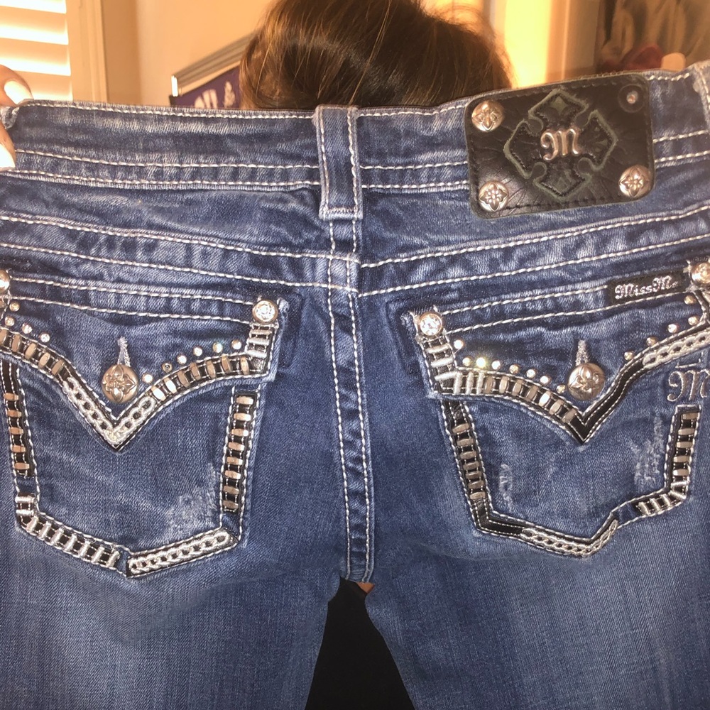 Miss Me Jeans signature skinny bedazzled size 28